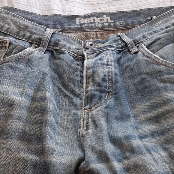 Bench  vintage distressed bootcut jeans 36 long - Picture 9 of 14